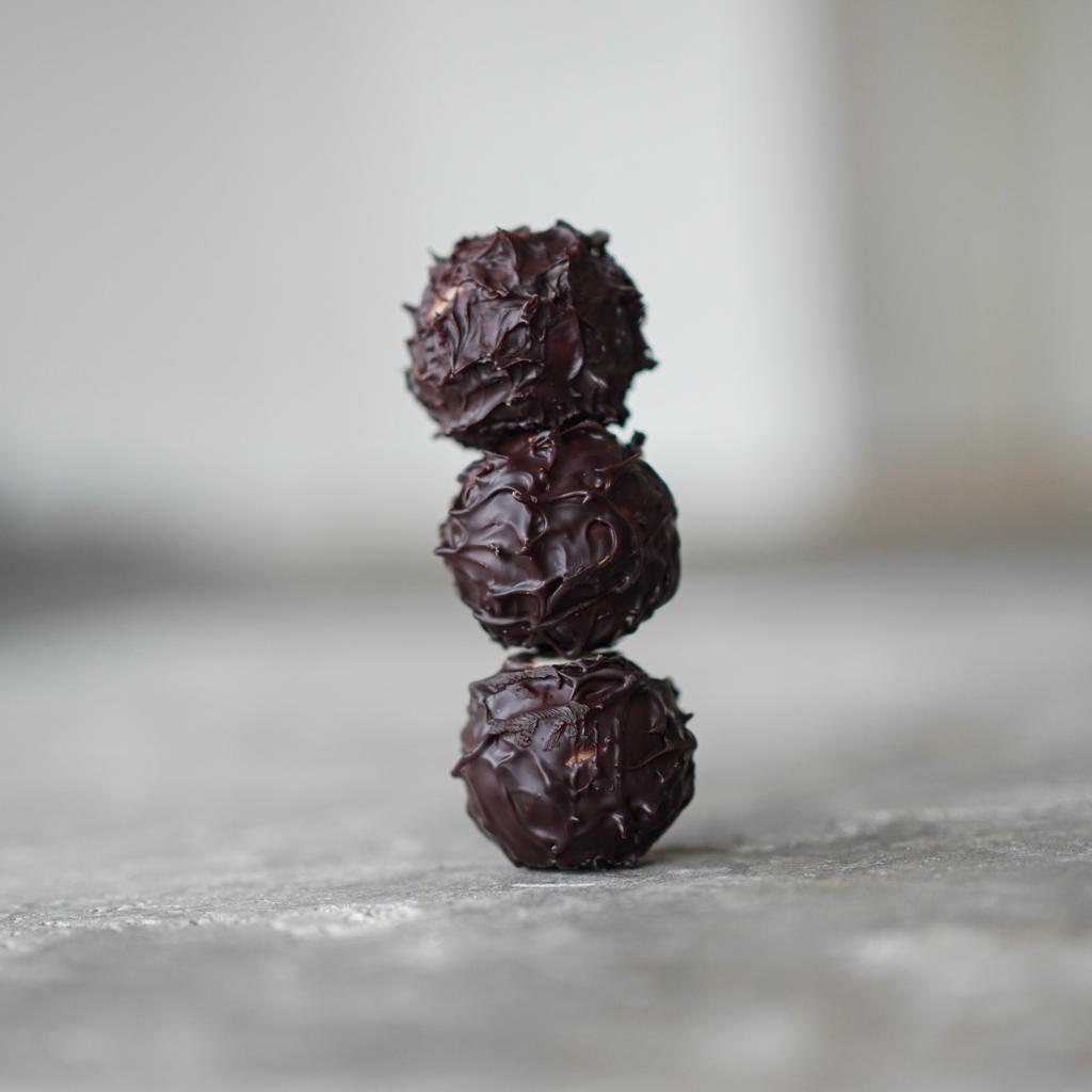 Pistazie Trüffel (Bitterschokolade)